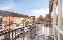 Warmoeziershof 3, HENDRIK-IDO-AMBACHT