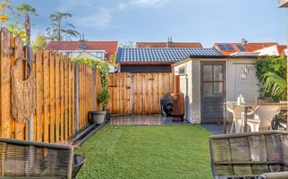 Warmoeziershof 3, HENDRIK-IDO-AMBACHT