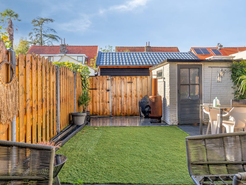 Warmoeziershof 3, HENDRIK-IDO-AMBACHT