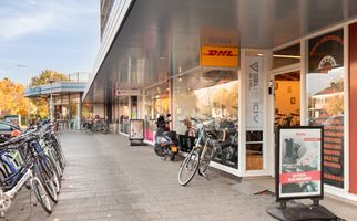 Warmoeziershof 3, HENDRIK-IDO-AMBACHT