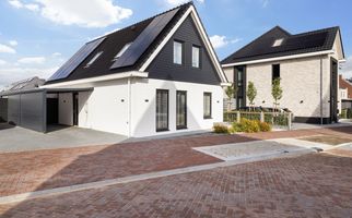 Stoelenmatter 25, HENDRIK-IDO-AMBACHT