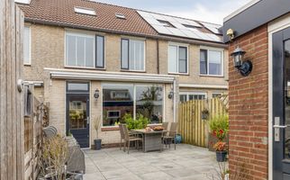 Aelbert Cuyplaan 30, HENDRIK-IDO-AMBACHT