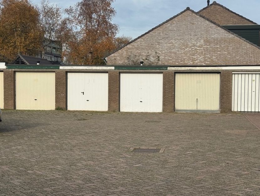 Tromplaan 56 , HENDRIK-IDO-AMBACHT