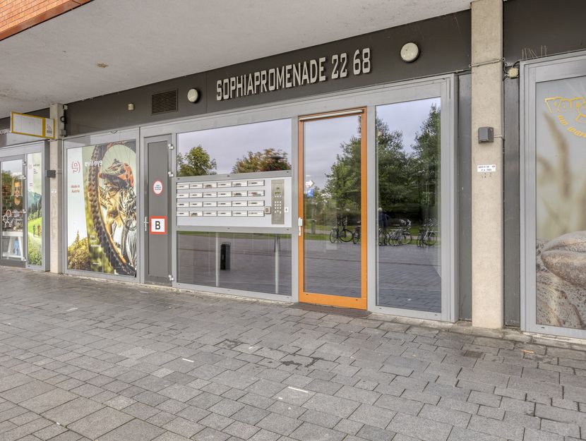 Sophiapromenade 38, HENDRIK-IDO-AMBACHT