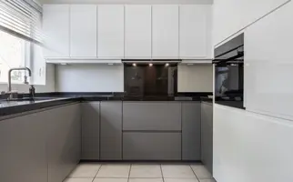 Antoniuslaan 13, HENDRIK-IDO-AMBACHT