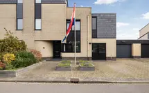 Volkerak 16, ZWIJNDRECHT