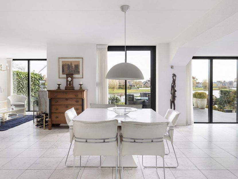 Volkerak 16, ZWIJNDRECHT