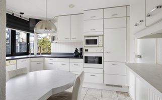 Volkerak 16, ZWIJNDRECHT