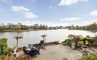 Volkerak 16, ZWIJNDRECHT