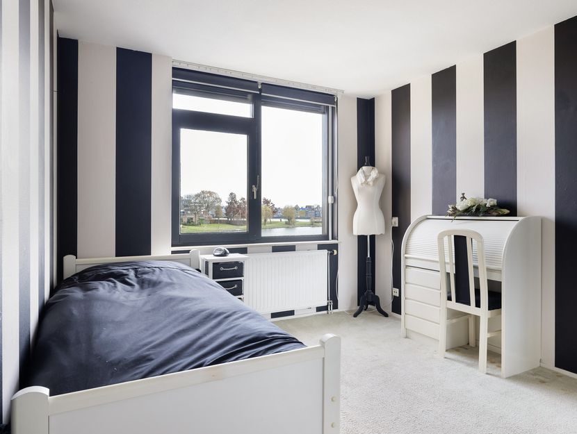 Volkerak 16, ZWIJNDRECHT