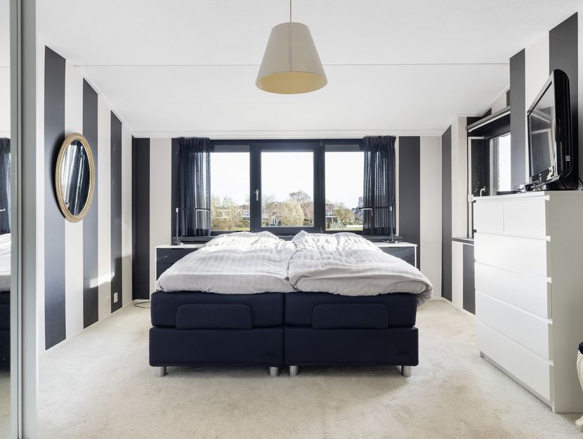 Volkerak 16, ZWIJNDRECHT