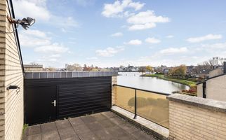 Volkerak 16, ZWIJNDRECHT