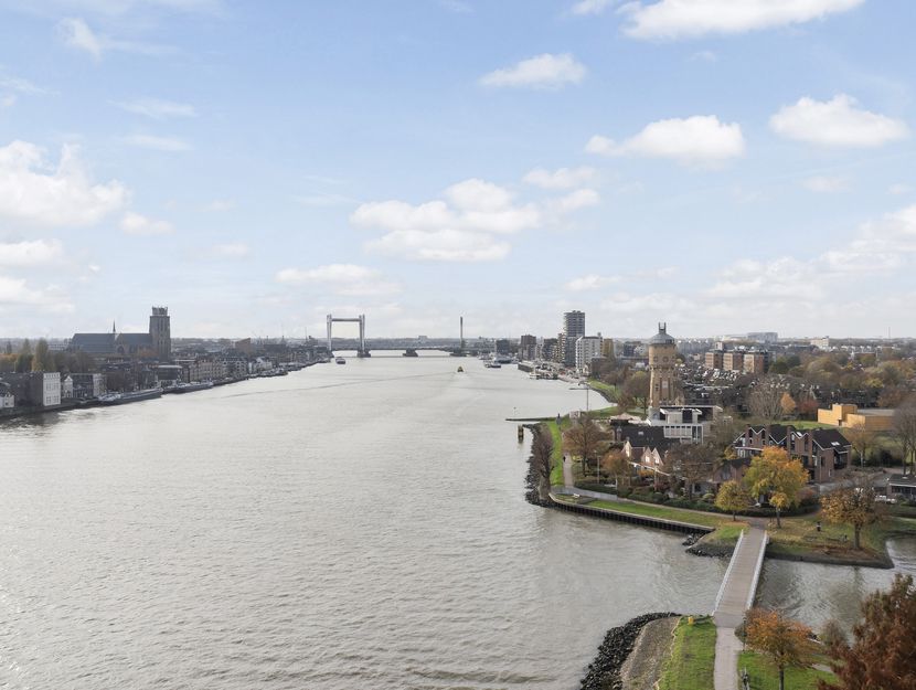 Volkerak 16, ZWIJNDRECHT