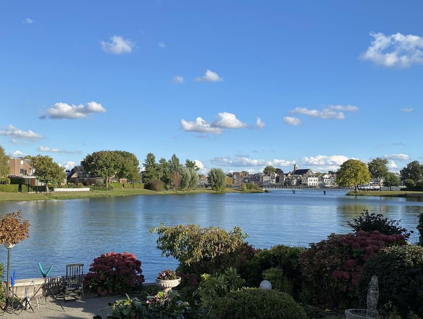 Volkerak 16, ZWIJNDRECHT