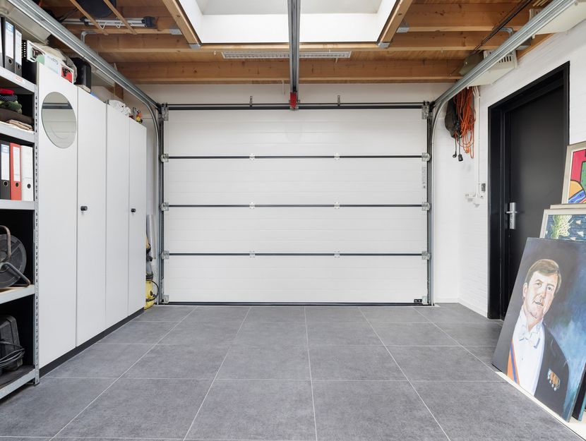 Volkerak 16, ZWIJNDRECHT