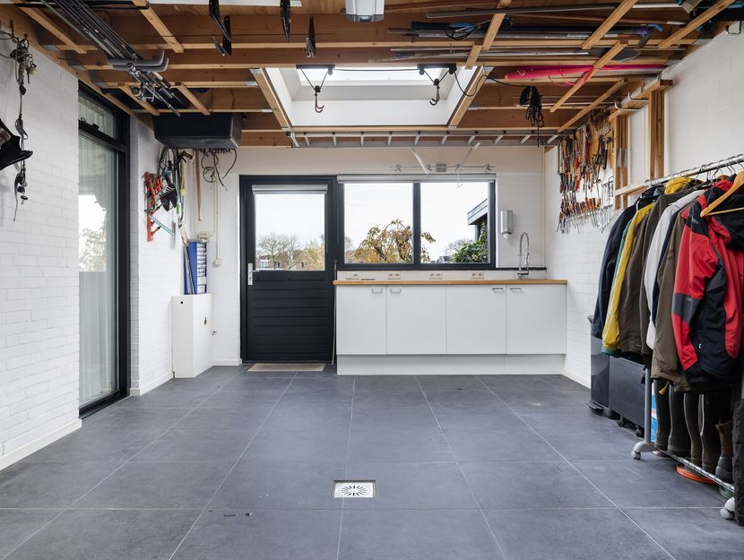 Volkerak 16, ZWIJNDRECHT