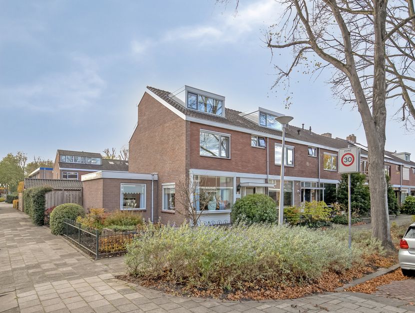 Brederodehof 49, HENDRIK-IDO-AMBACHT