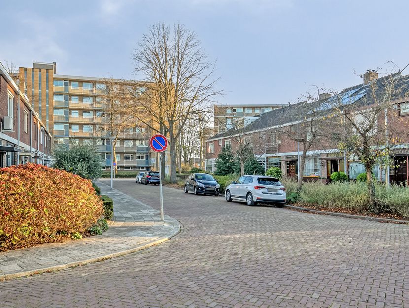 Brederodehof 49, HENDRIK-IDO-AMBACHT