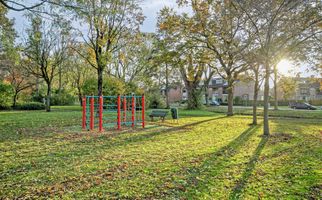 Brederodehof 49, HENDRIK-IDO-AMBACHT