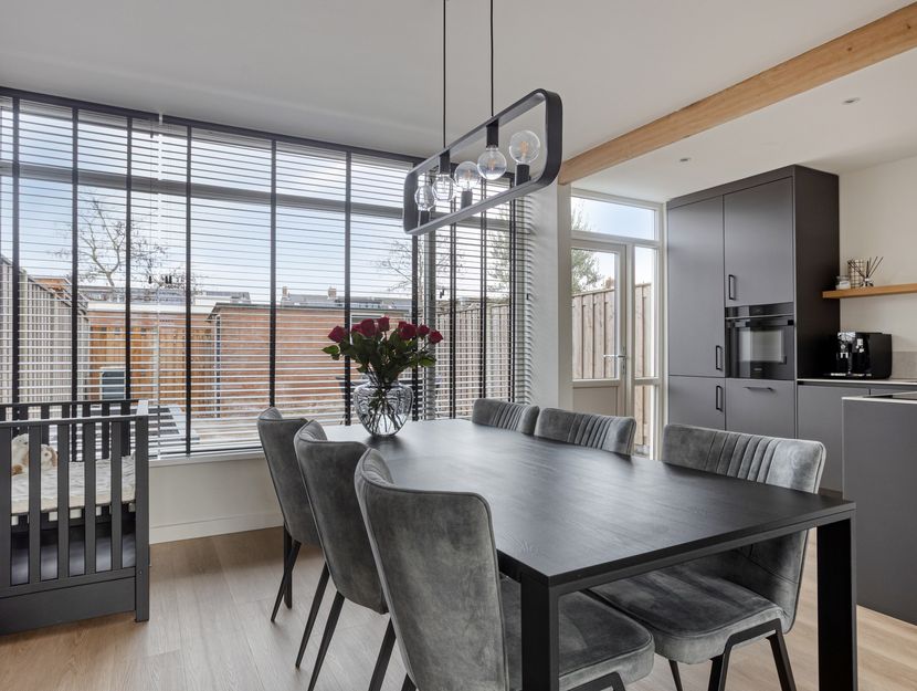 Weteringsingel 28, HENDRIK-IDO-AMBACHT