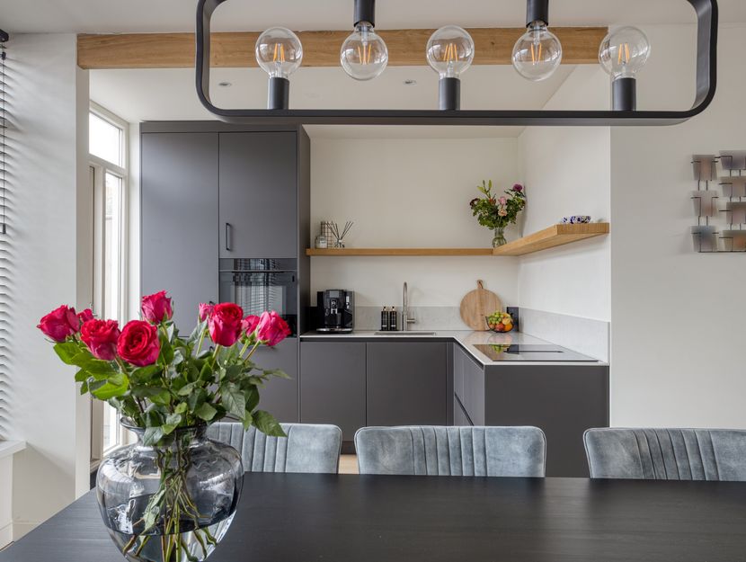 Weteringsingel 28, HENDRIK-IDO-AMBACHT