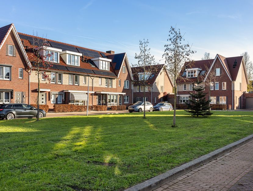 Van der Weddenhof 35, HENDRIK-IDO-AMBACHT