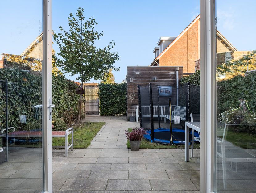 Van der Weddenhof 35, HENDRIK-IDO-AMBACHT