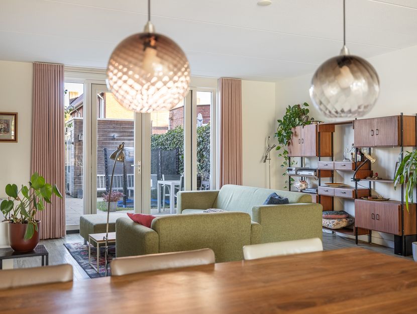 Van der Weddenhof 35, HENDRIK-IDO-AMBACHT