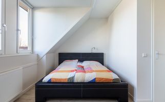 Van der Weddenhof 35, HENDRIK-IDO-AMBACHT