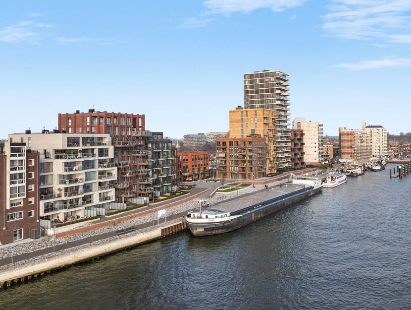 Euryzakade 110, ZWIJNDRECHT