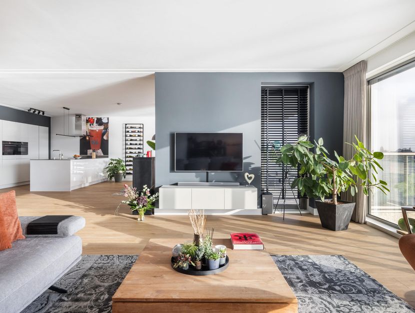 Euryzakade 110, ZWIJNDRECHT