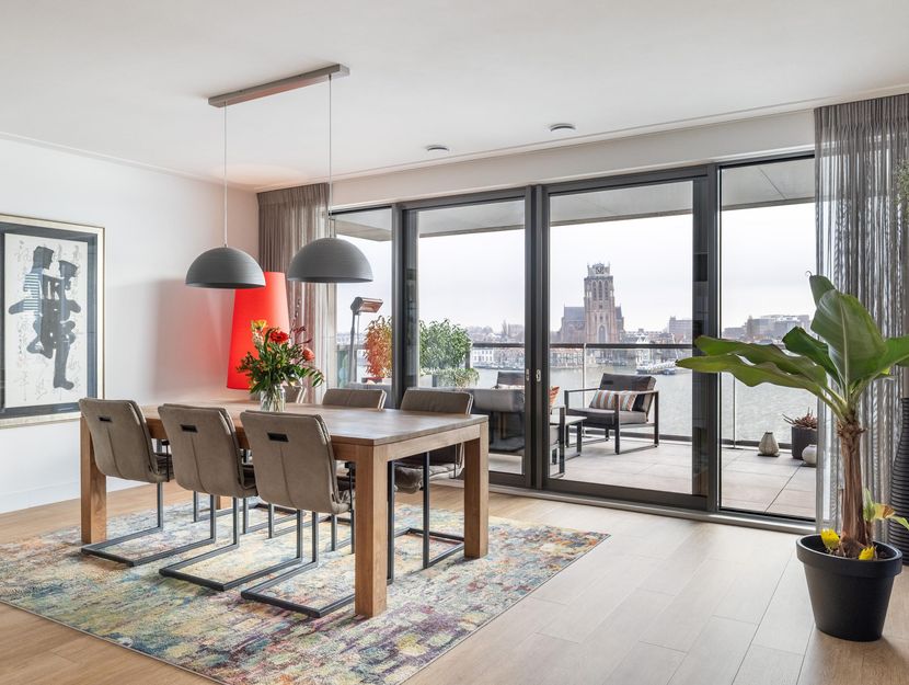 Euryzakade 110, ZWIJNDRECHT