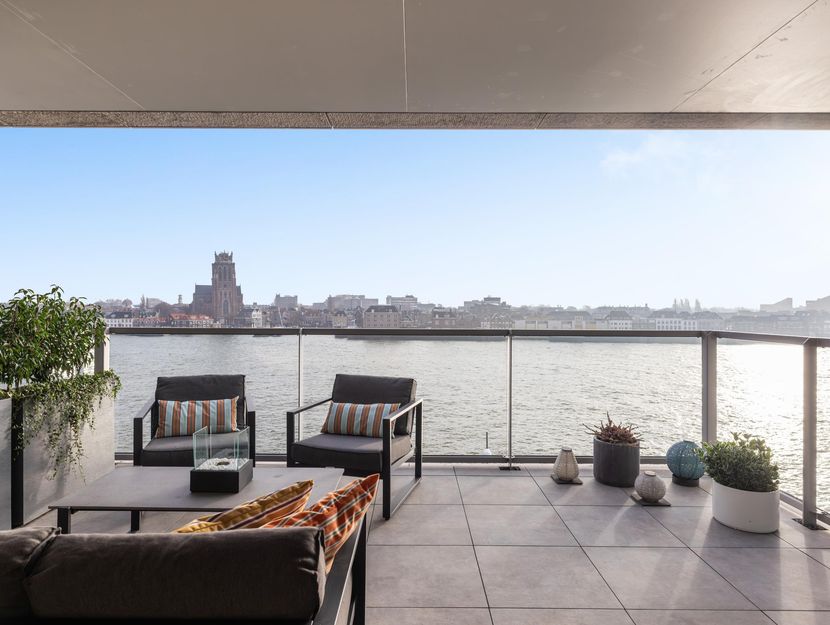 Euryzakade 110, ZWIJNDRECHT