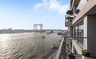 Euryzakade 110, ZWIJNDRECHT