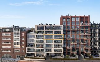 Euryzakade 110, ZWIJNDRECHT