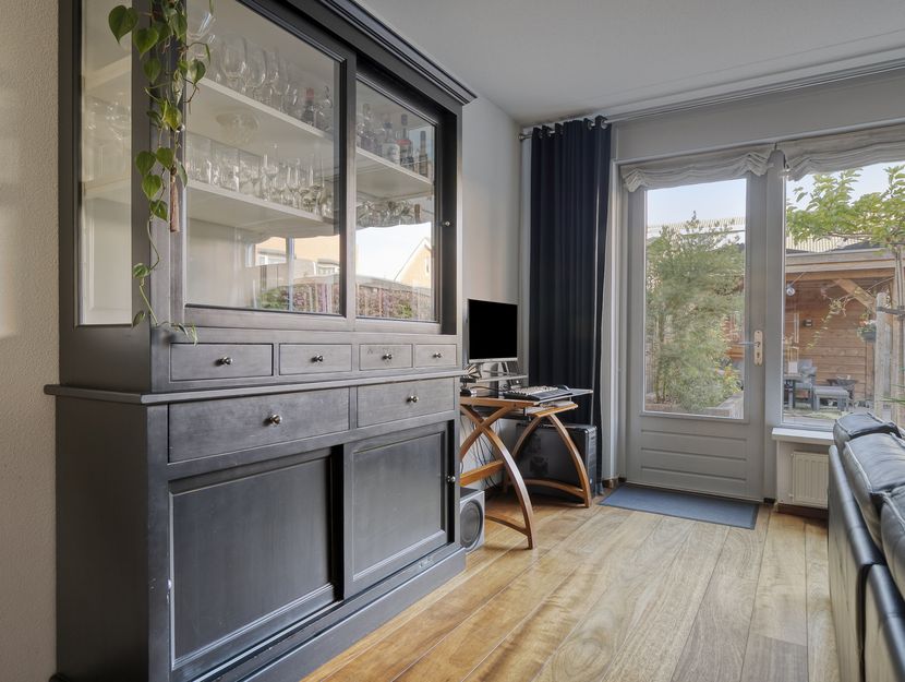 Moerasvaren 42, HENDRIK-IDO-AMBACHT