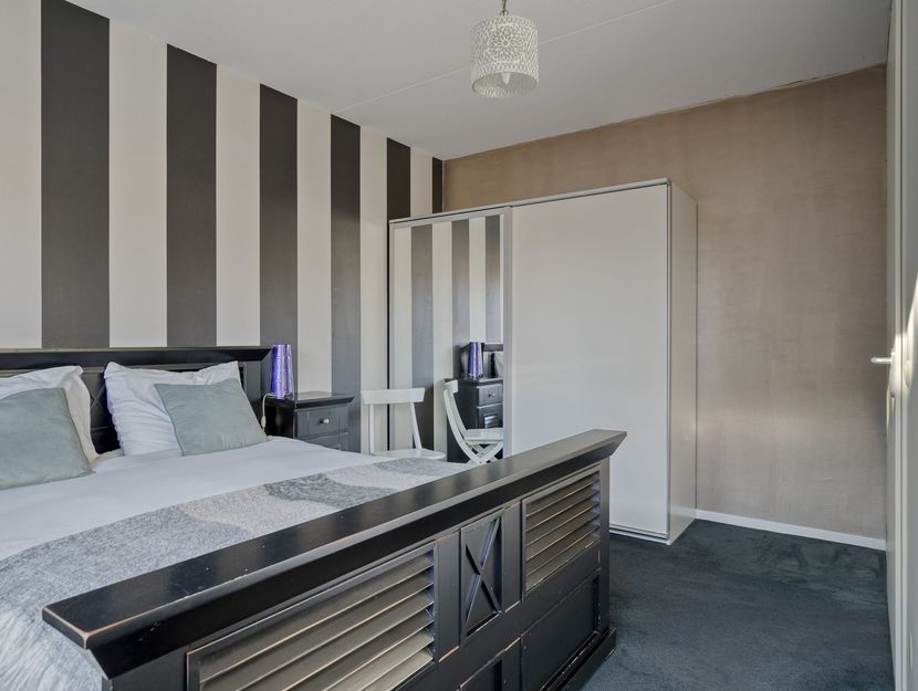 Moerasvaren 42, HENDRIK-IDO-AMBACHT