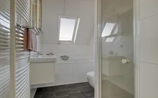 Moerasvaren 42, HENDRIK-IDO-AMBACHT