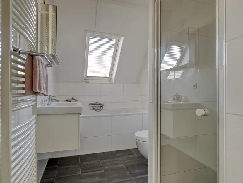 Moerasvaren 42, HENDRIK-IDO-AMBACHT