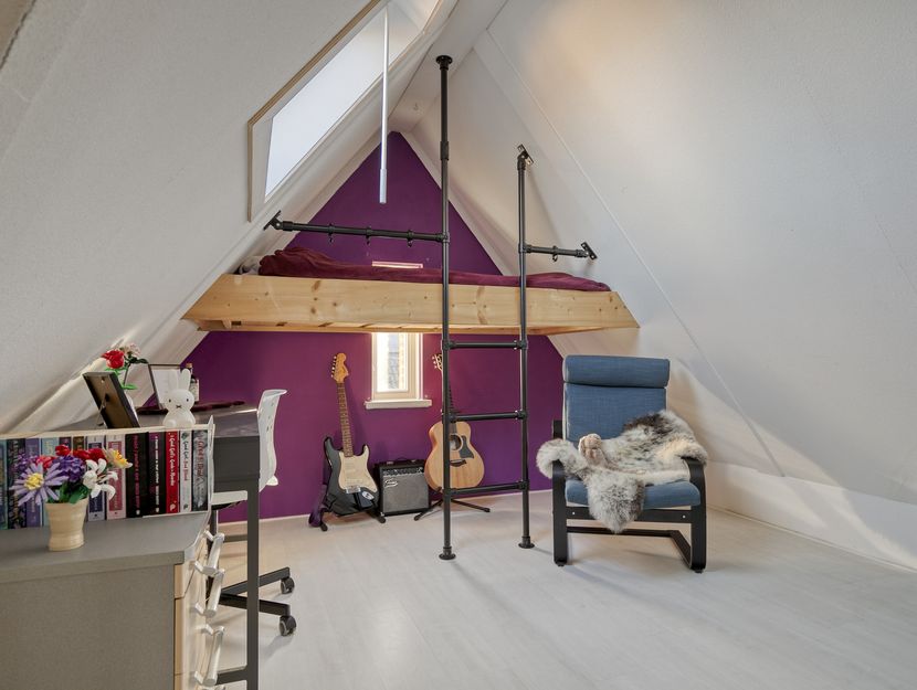 Moerasvaren 42, HENDRIK-IDO-AMBACHT