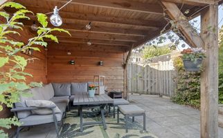 Moerasvaren 42, HENDRIK-IDO-AMBACHT