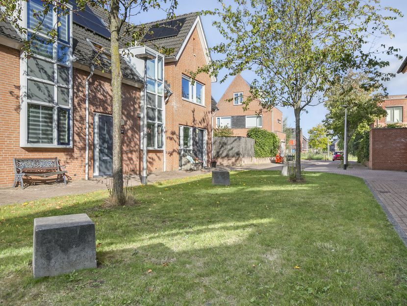 Moerasvaren 42, HENDRIK-IDO-AMBACHT