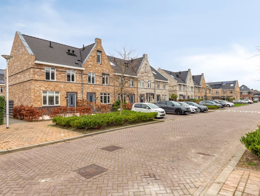 Aalscholver 24, HENDRIK-IDO-AMBACHT