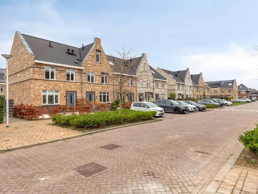 Aalscholver 24, HENDRIK-IDO-AMBACHT