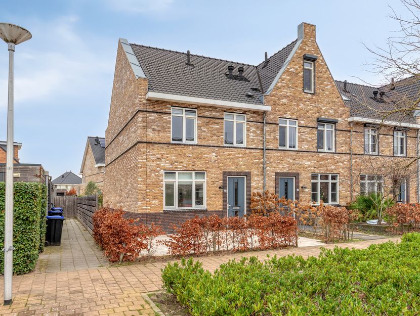 Aalscholver 24, HENDRIK-IDO-AMBACHT