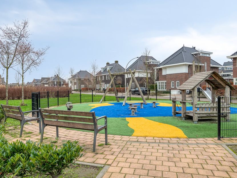 Aalscholver 24, HENDRIK-IDO-AMBACHT