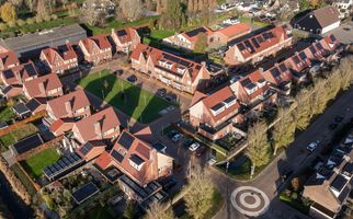 Van der Weddenhof 45, HENDRIK-IDO-AMBACHT