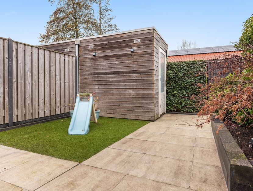 Van der Weddenhof 45, HENDRIK-IDO-AMBACHT