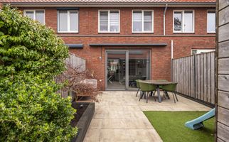 Van der Weddenhof 45, HENDRIK-IDO-AMBACHT