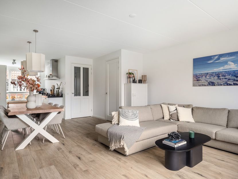 Van der Weddenhof 45, HENDRIK-IDO-AMBACHT